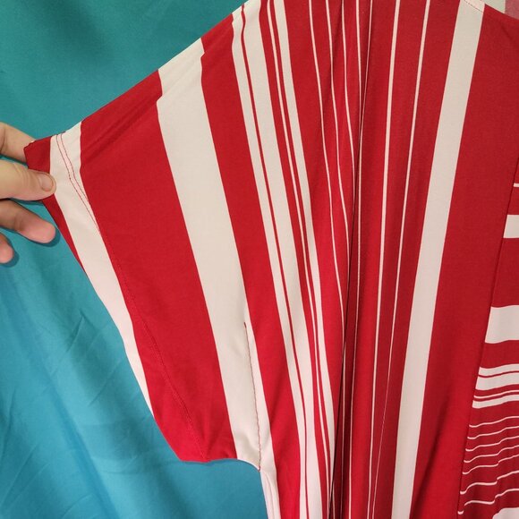 Chicos Red & White Striped Top Size 0 Batwing Sleeves Loose Fit - Picture 3 of 10